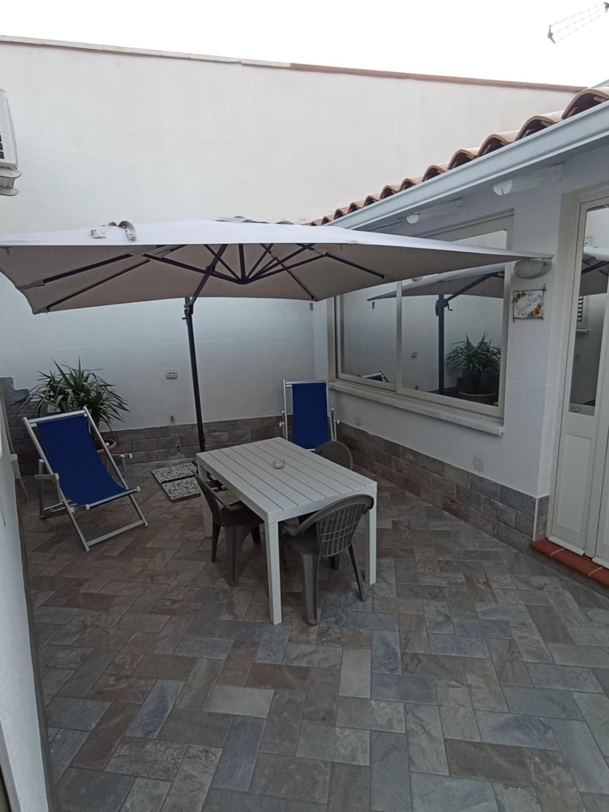 Villa Annamaria Carini Extérieur photo